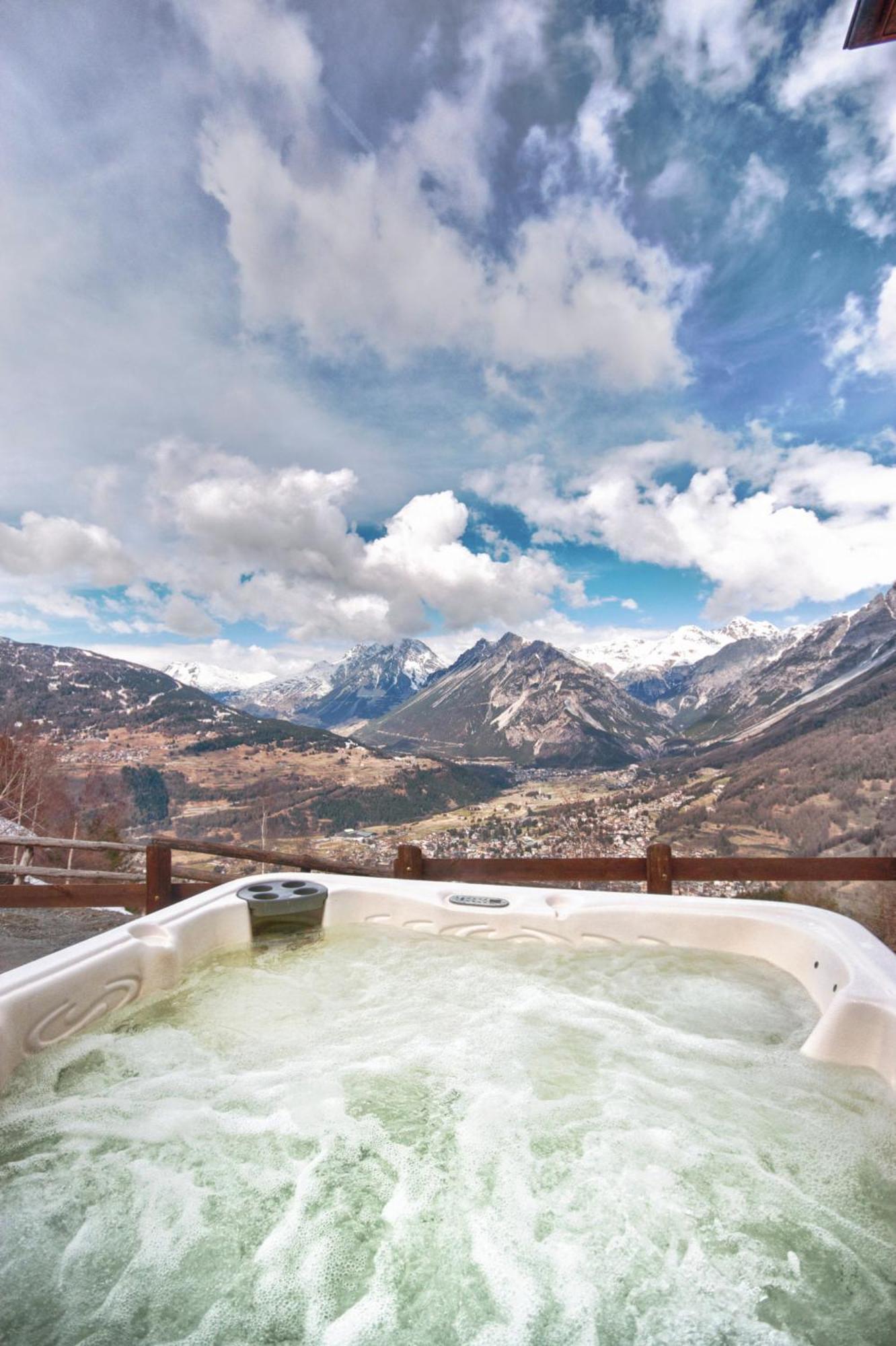 Hotel Vallechiara Bormio Exterior foto